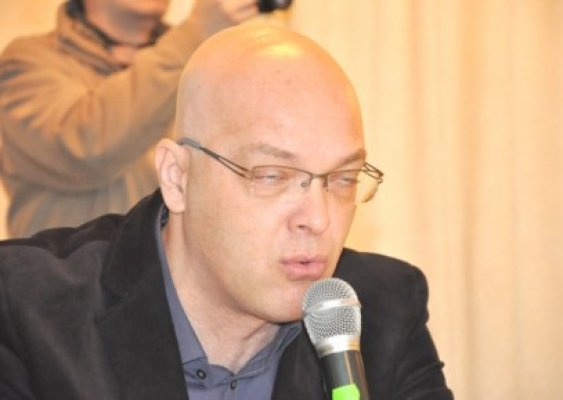 Popescu, despre evaluarea naţională: S-au luat note mari pentru că nu au fost subiectele grele